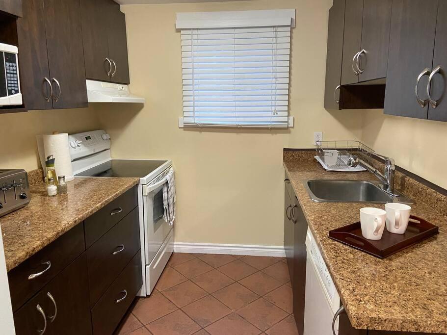 Adorable 2-bedroom With Free Parking